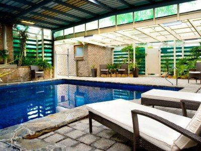 The By Manna Hahndorf